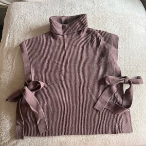 Women's Ribbed Turtleneck Sweater - Brown